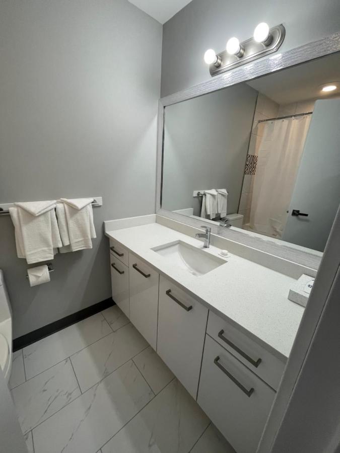 Ramshorn Motel Lumby Luaran gambar